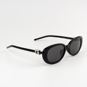 NEW Gucci GG1684SA 001 Black Grey Unisex Oval Sunglasses GG 1684SA